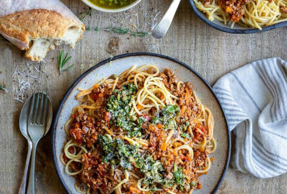 Rote Linsen Bolo | Vegane Bolognese mit Spaghetti